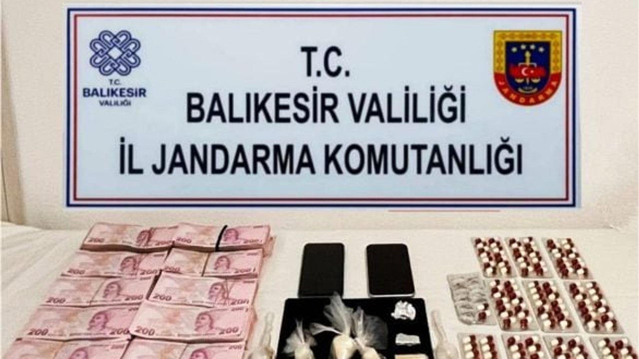 Balıkesir'de Jandarma Suç Ağını Çökertti