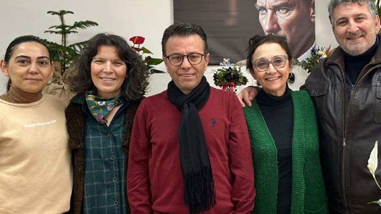 Ayvalık Sanat Derneği Yeni Yönetimini Belirledi