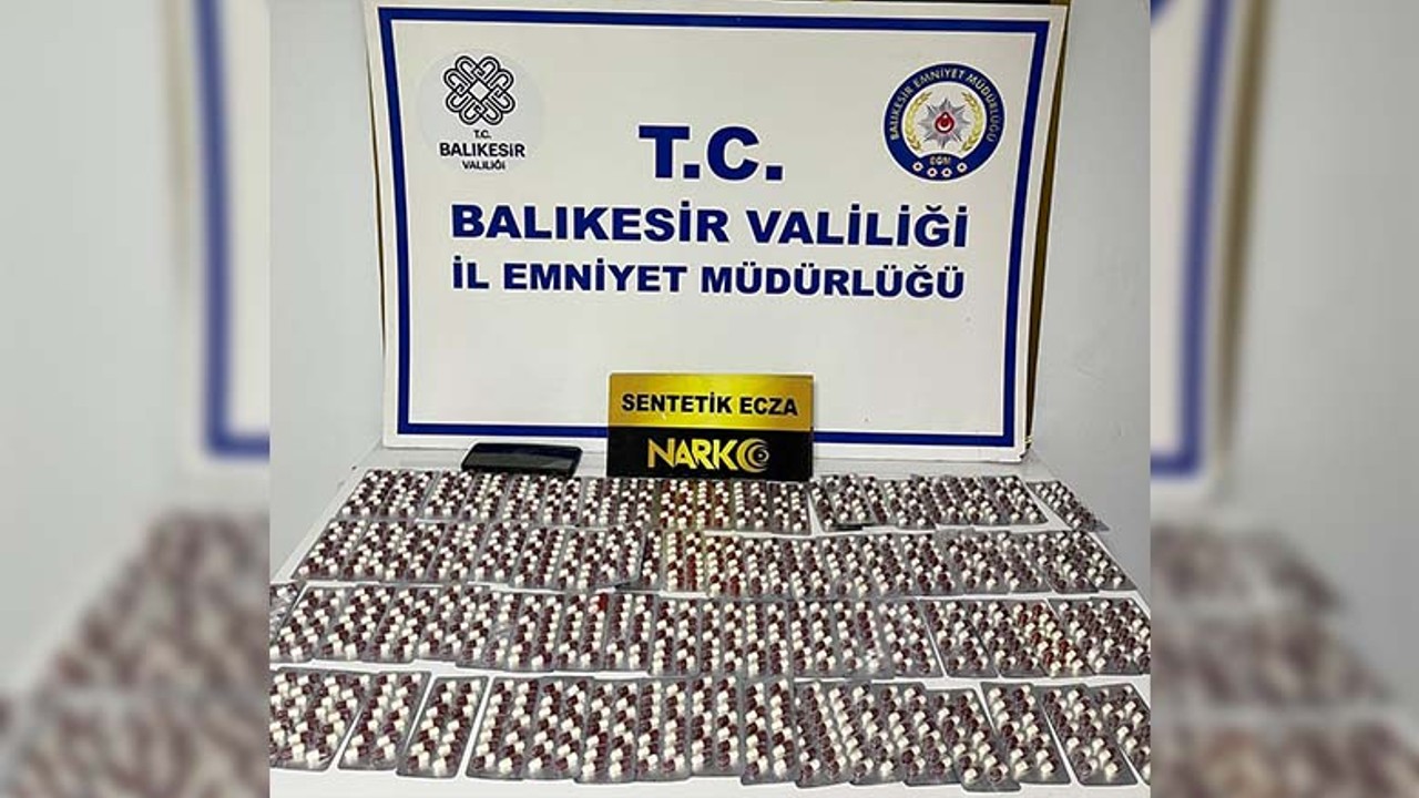 Ayvalık'ta Uyuşturucu Operasyonu, 2 Şüpheli Gözaltında