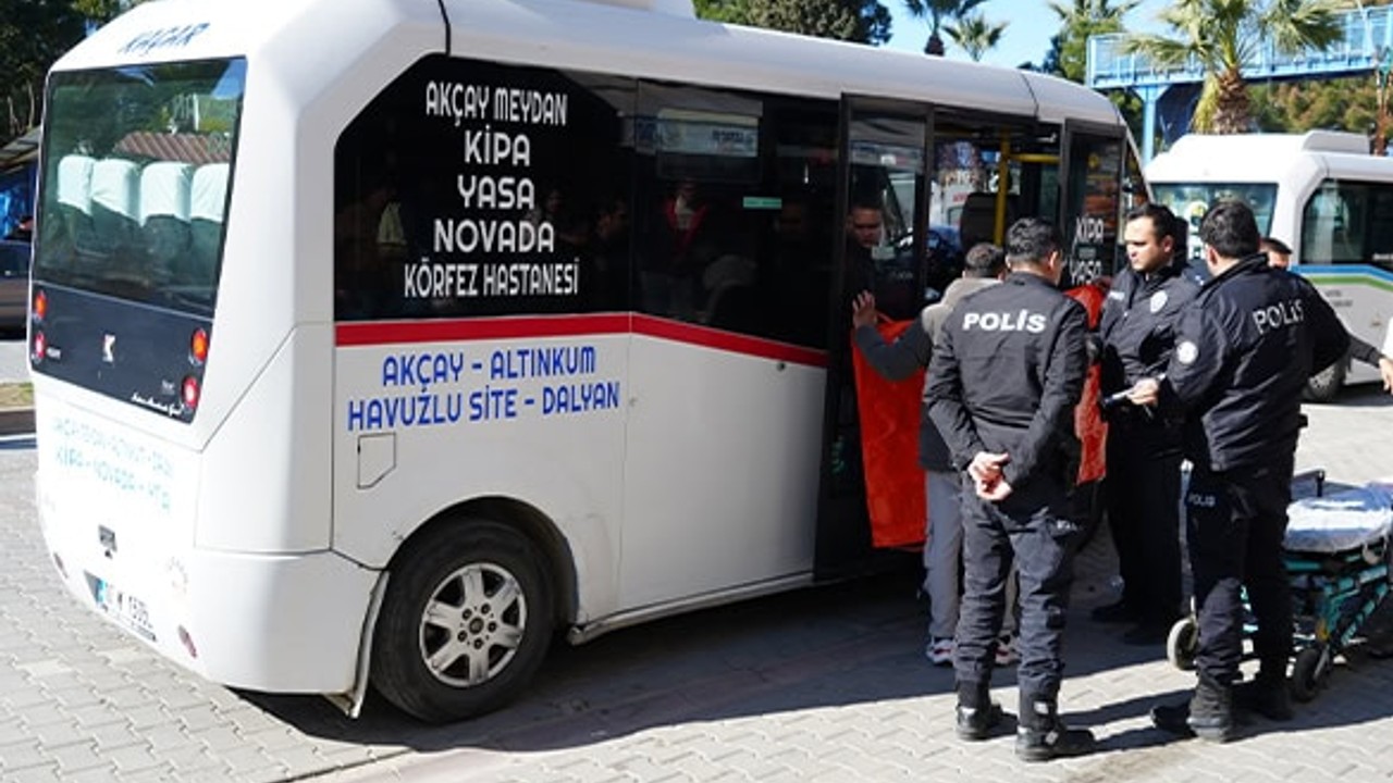 Kalp Krizi Minibüste Yakaladı Sonrası Acı!