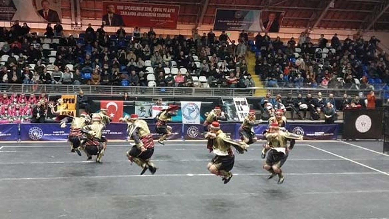 Balıkesir'de Halk Oyunları İl Birinciliği Sona Erdi