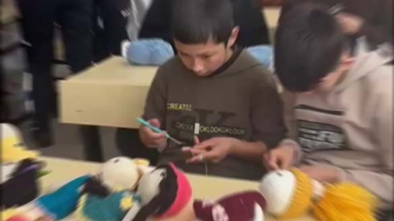 İl Emniyet Müdürlüğü'nden Öğrencilere Amigurumi Kursu
