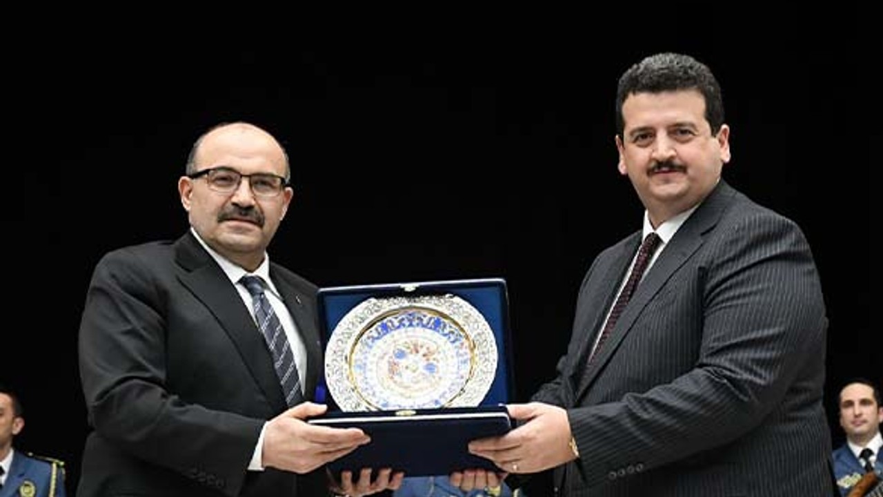 Vali Ustaoğlu, Polis Akademisi Konserine Katıldı