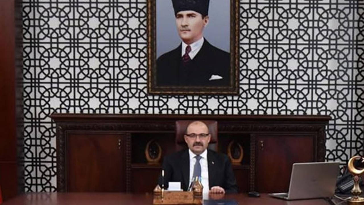 Vali Ustaoğlu’ndan Atatürk’ün Balıkesir'e Gelişinin 102. Yıl Dönümü Anma Mesajı