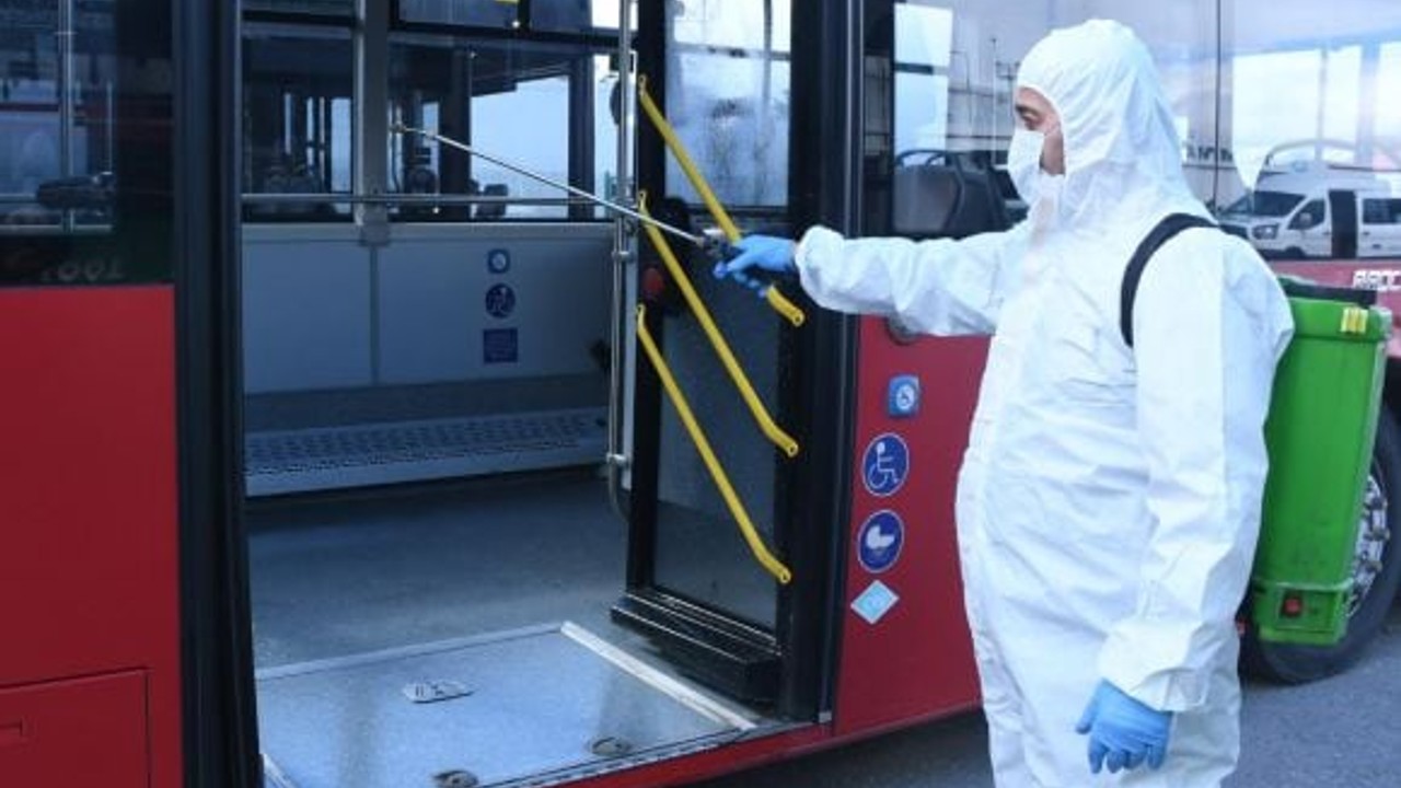 Büyükşehir’den hijyenik ortamda toplu taşıma hizmeti