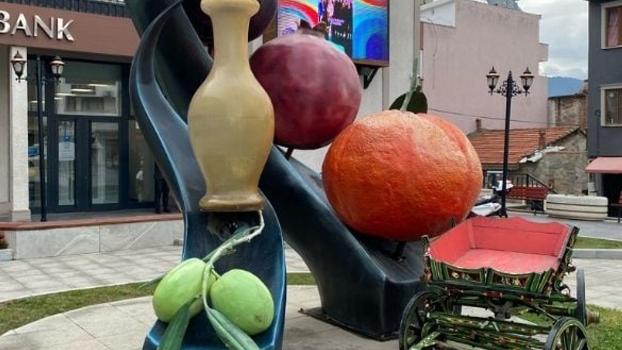 Havran Meydanı Ziyaretçilerin Gözdesi