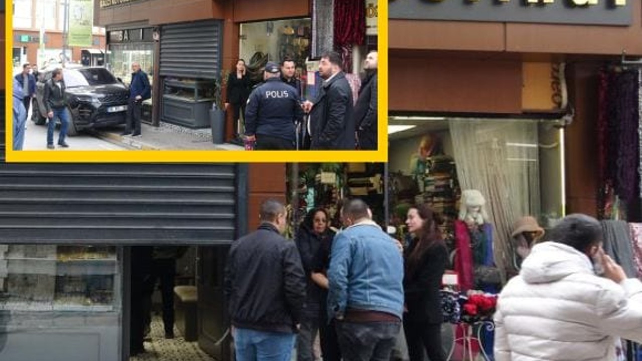 Balıkesir'de Maskeli Şahıs Kuyumcu Soydu