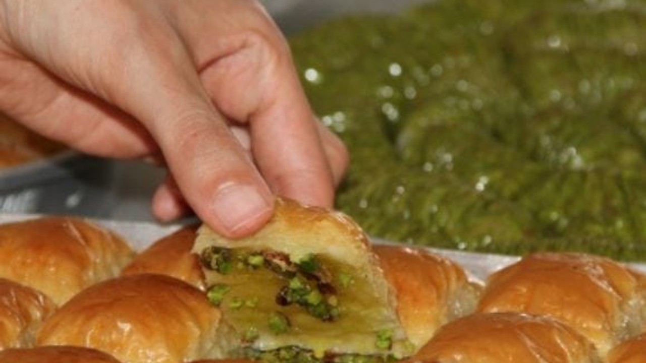 Bayramınız Zehir Olmasın! Uzmanından "Porsiyon" Uyarısı