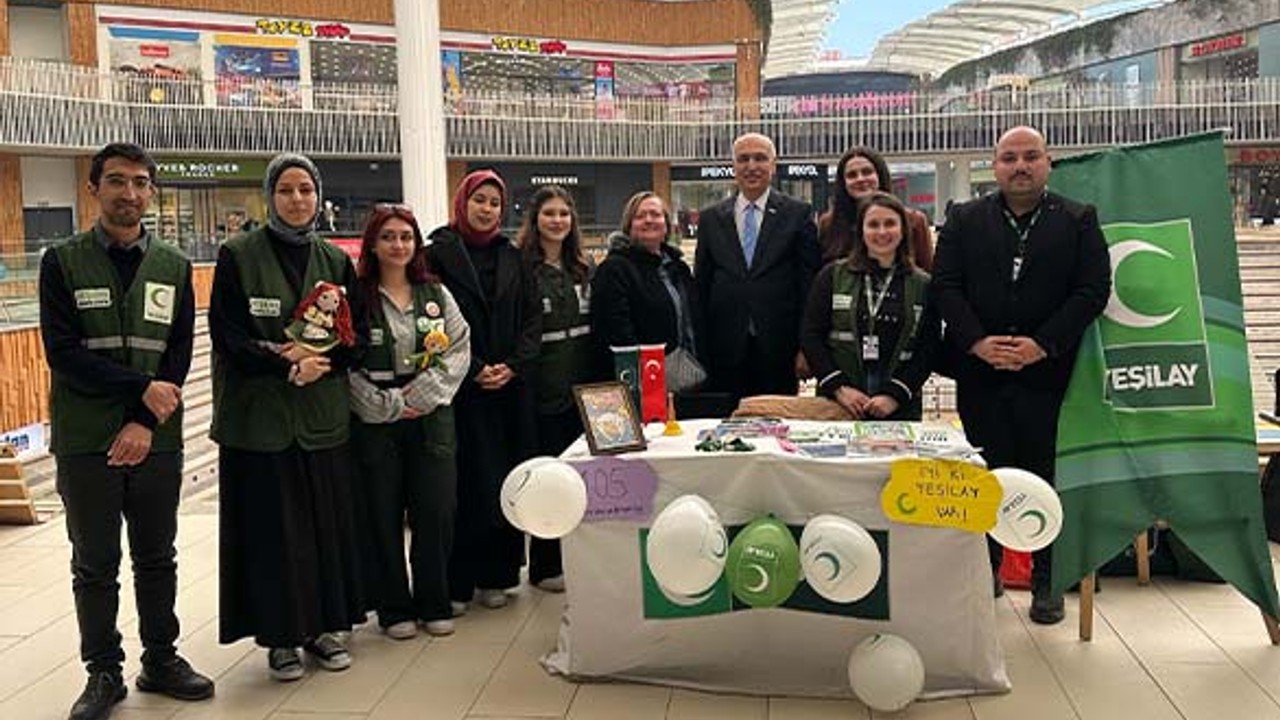 Balıkesir’de "Biz Senin İçin Buradayız" Standı Açıldı