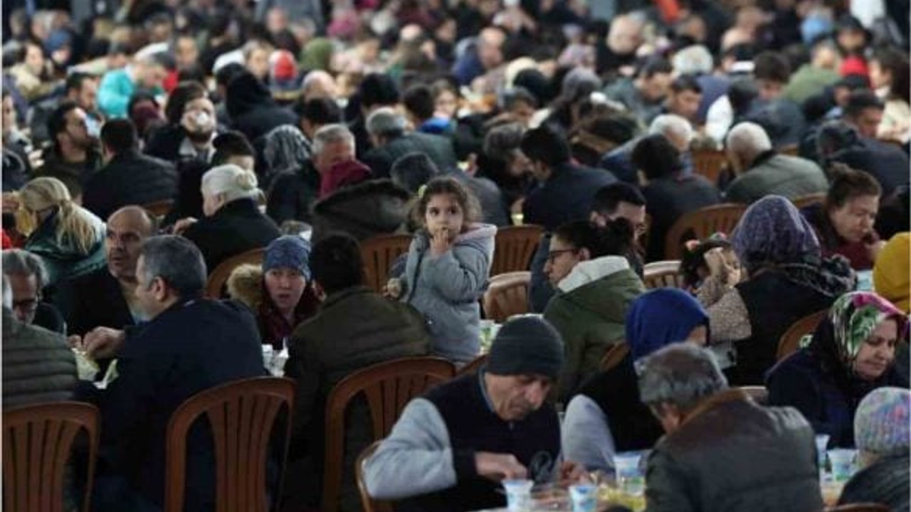 Edremit'te Her Akşam İftar Sofrasının Kurulacağı O Yer!
