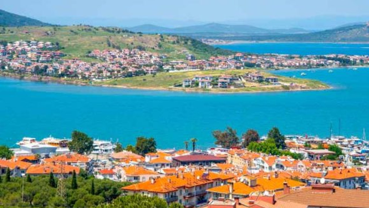 Ayvalık, Bayram Tatilcilerini Bekliyor