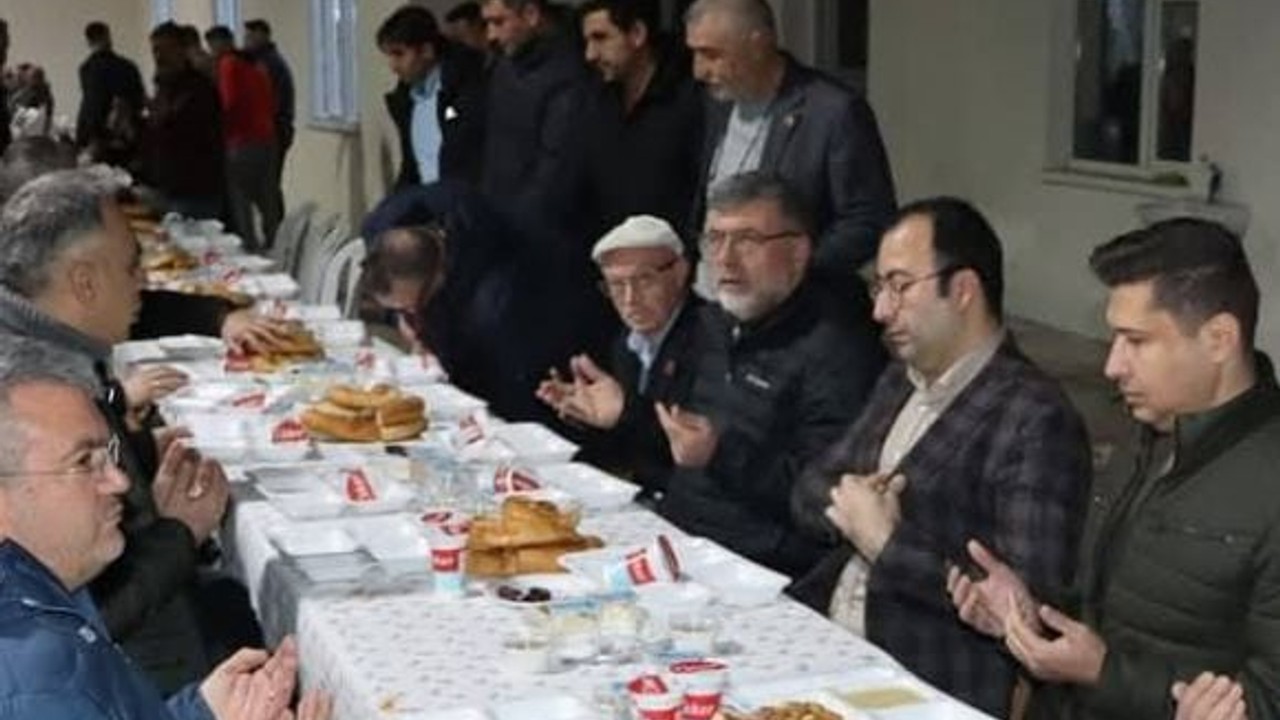 Başkan Cankul, Ramazan’ın İlk İftarında Vatandaşlarla Buluştu