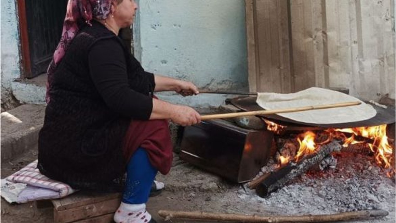 Balıkesir'de Sacta Pişen Çöreklerin Tadı Bir Başka