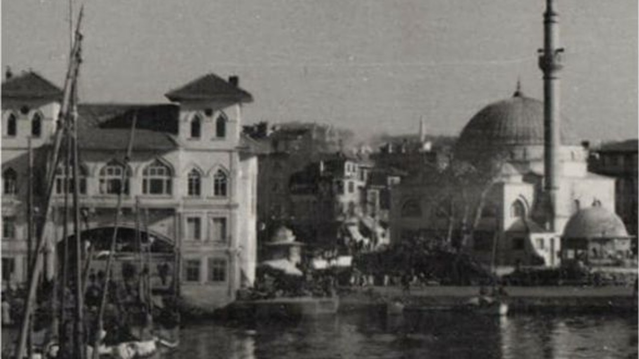 Bandırma'da 150 Yıllık Camii