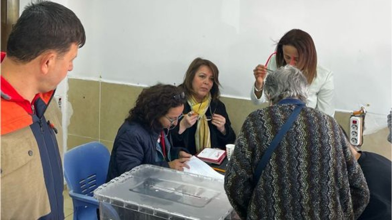 Edremit’te CHP'liler, Cumhurbaşkanı Adayı İçin Sandık Başına Gitti