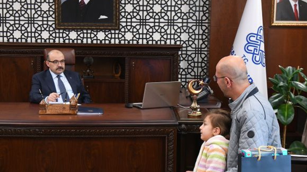 Vali Ustaoğlu Vatandaşın Taleplerini Dinledi
