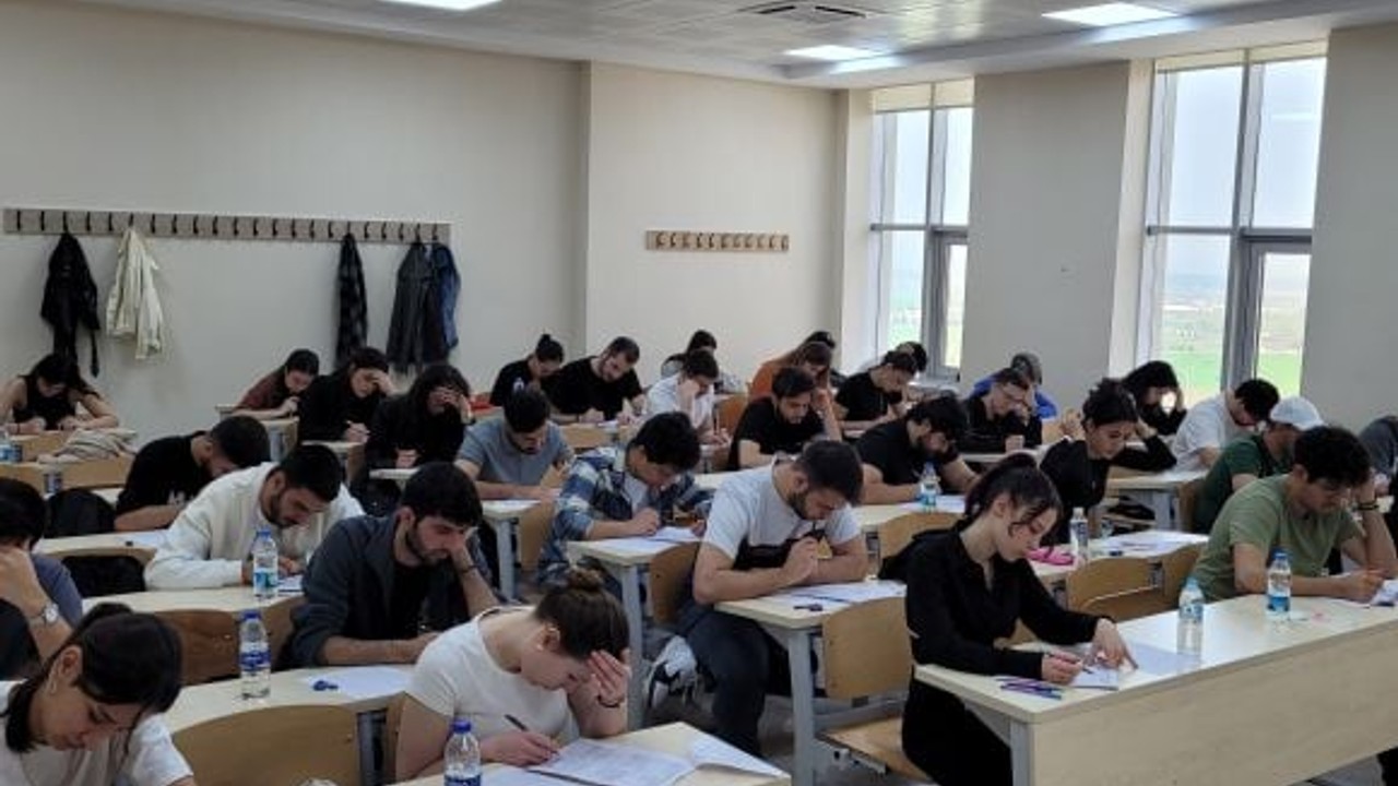 BAÜN'de İlk HMGS Deneme Sınavı Yapıldı