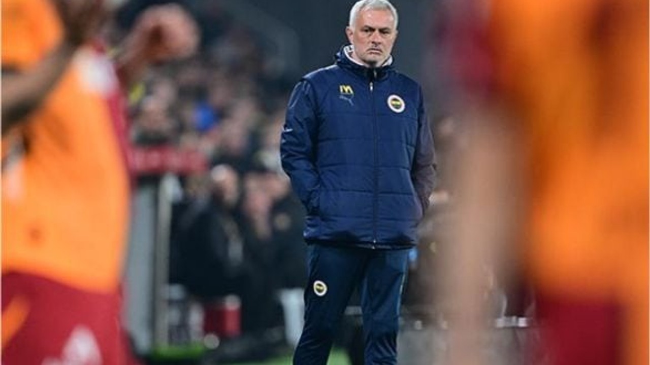 Galatasaray'dan 2'şer Futbolcu PFDK'ye Sevk Edildi