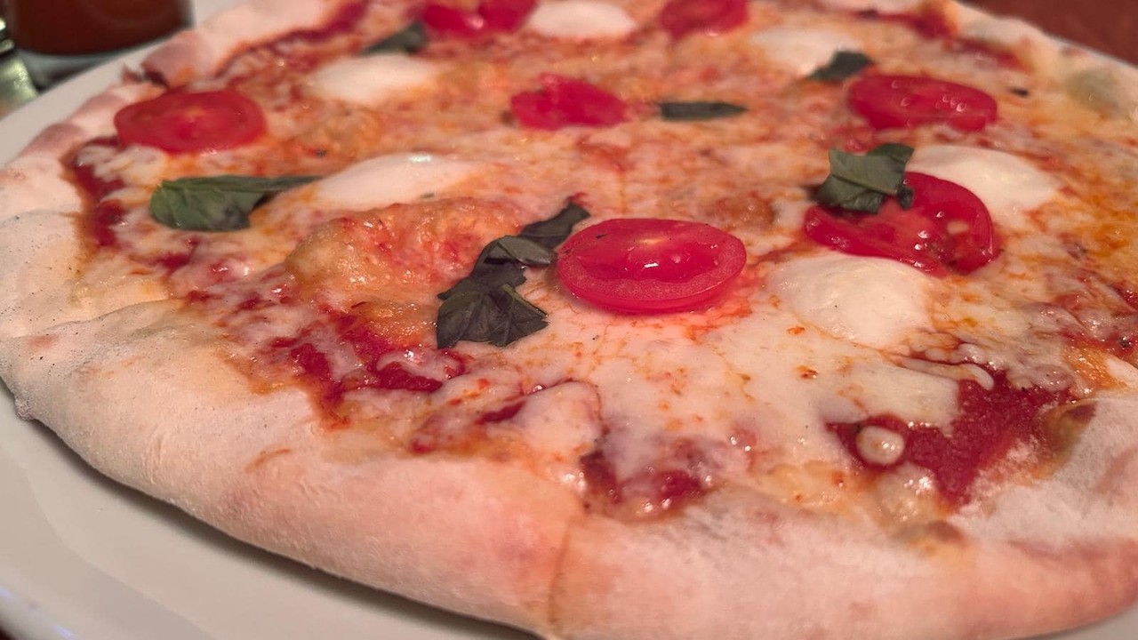 Evde Pizza Keyfi İşte Kolay Tarif Ve Lezzet Fırtınası
