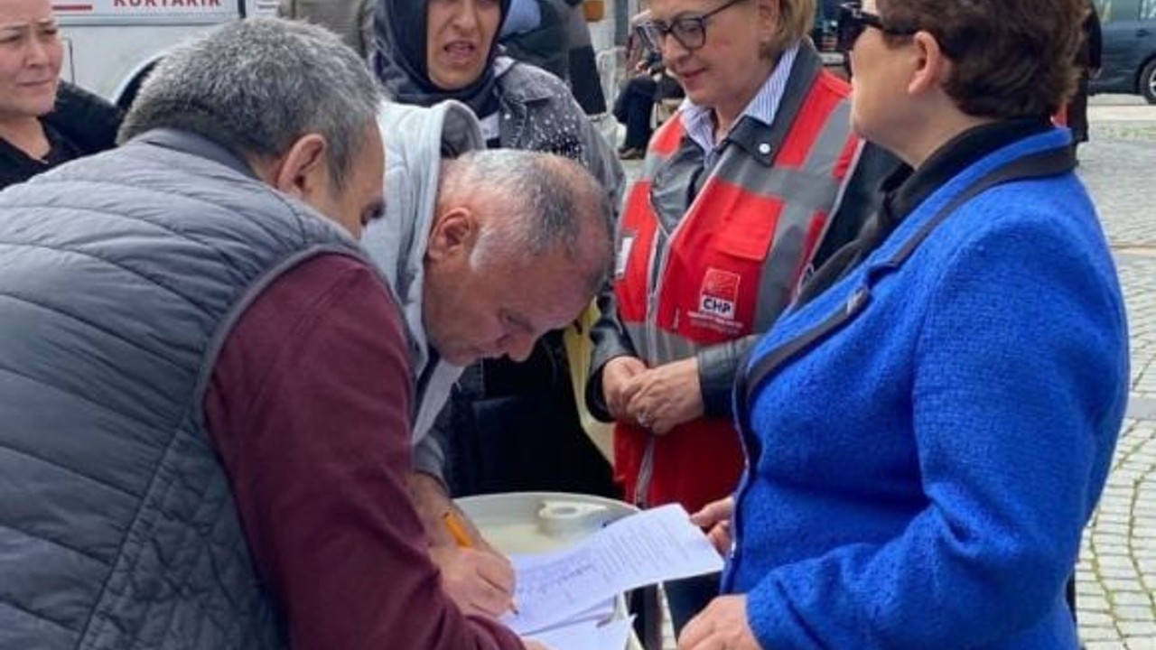 Edremit Chp’den İmamoğlu İçin İmza Kampanyası