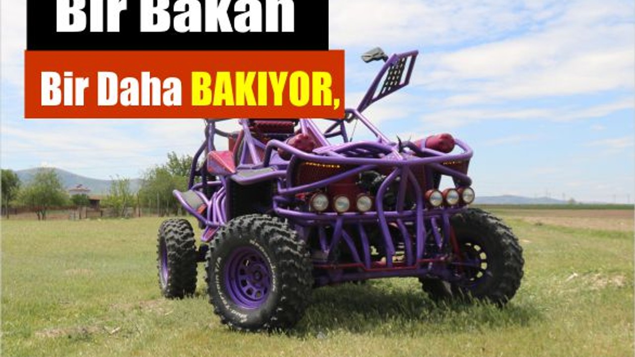 Bir Bakan Bir Daha Bakıyor,