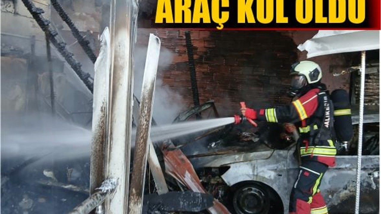 Ayvalık’ta Garajda Çıkan Yangında Bir Araç Kül Oldu