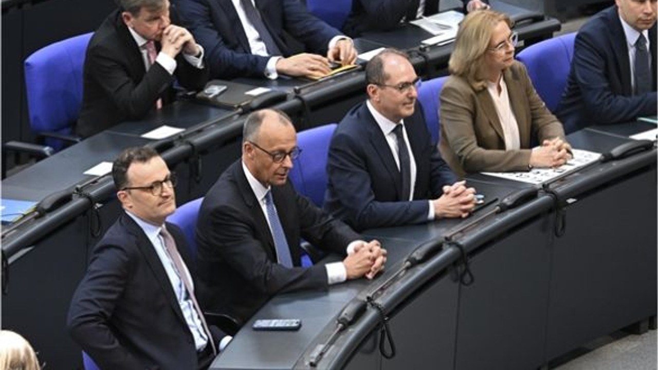Friedrich Merz, Almanya’nın yeni başbakanı oldu