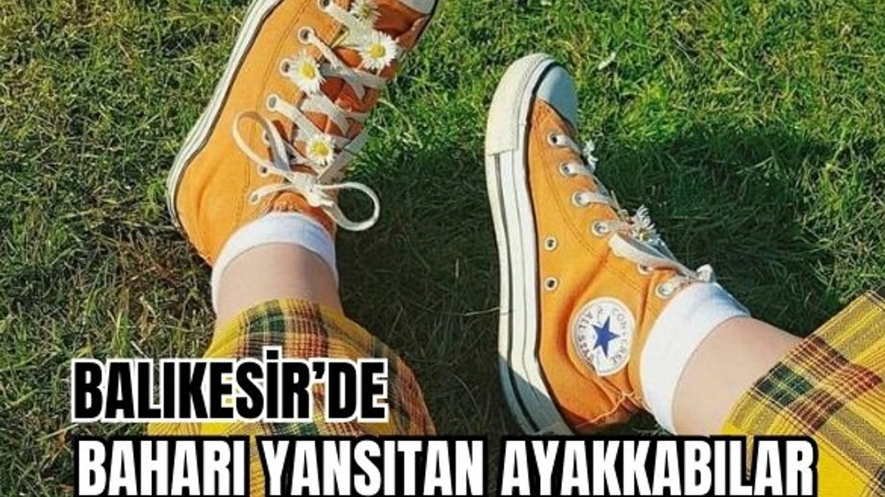Balıkesir'de Renkli Converse Modası