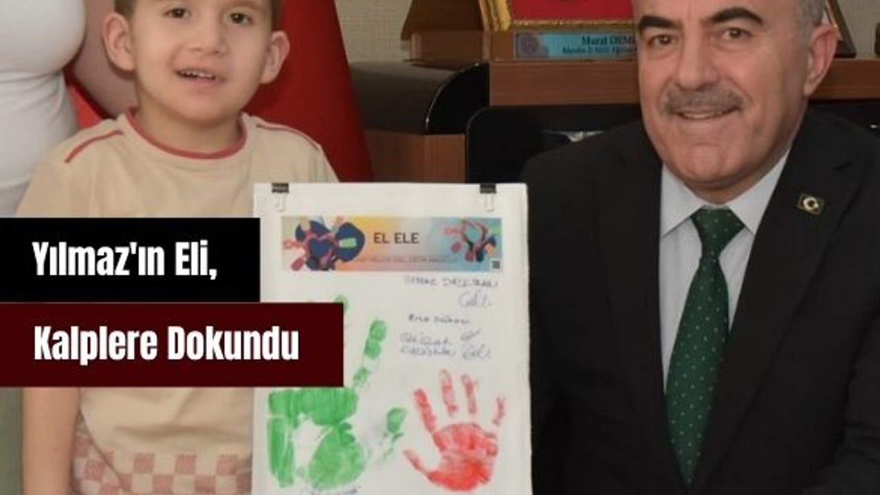 Küçük Ellerden Anlamlı Mesaj