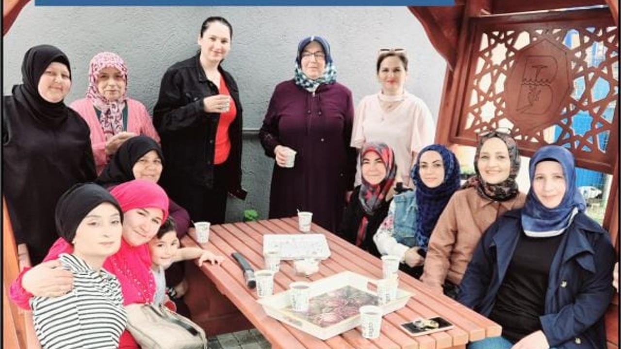 Muhtardan Anneler Günü Sürprizi!