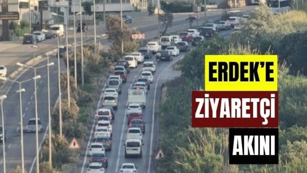 Tatilciler Bayramda Erdek’e Akın Etti