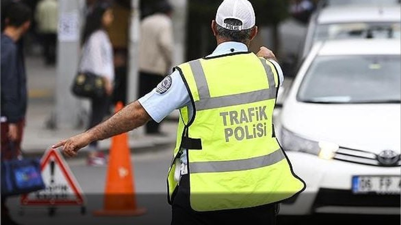 Gönen'de 219 Sürücüye Ceza Kesildi