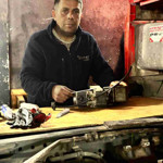 Balıkesir'de 43 Yıllık Ustadan Araç Bakımı