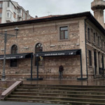 3 İlahi, 1 Cami! Şeyh Lütfullah’ta Ramazan Coşkusu