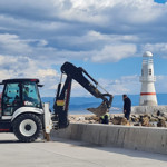 Lodosun Vurduğu Altınoluk Sahilinde Çalışmalar Başladı