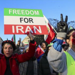 İran’dan düşmanla iş birliği yapanlara idam ve mal varlığına el koyma cezası