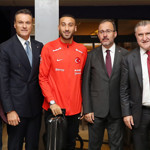 Bakan Bak: "Dünya Kupası finallerindeyiz"