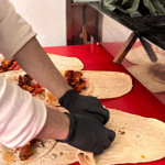 Balıkesir’de 3 Yıldır Adana Dürüm Yapıyor