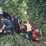 İvrindi'de Virajda Kaza: 2 Yaralı