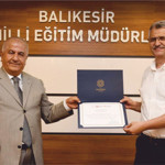 Balıkesir'de Eğitim Yöneticisi Yetiştirme Programı'na Emek Veren Eğitmenlere Teşekkür Belgesi