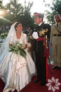 Kraliçe Rania