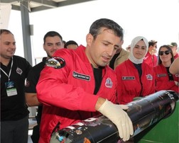 Selçuk Bayraktar’dan BAÜN Öğrencilerine Destek