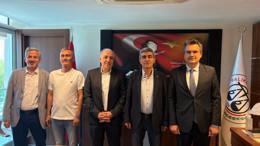 Balıkesir’in Geleceği İçin STK Zirvesi: Hukuk, Sanayi ve Kalkınma Ele Alındı