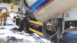 Balya Yolunda Tanker Alev Aldı! Alevler Gök Yüzüne Yükseldi