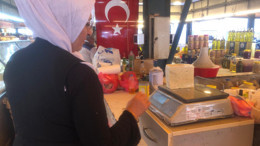 “Pazara Gelince Para Yok, Lokantaya Gelince Var!”