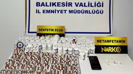 Balıkesir Ayvalık’ta Zehir Tacirine Darbe: Binlerce Sentetik Hap Ele Geçirildi!