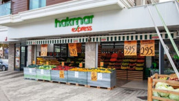 Hakmar sahibi Zeki Doruk kimdir? Hakmar kaç şubesi var, hangi illerde?