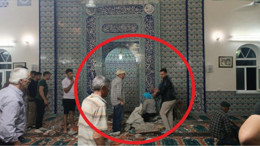 Hasarlı Camiye Girdi, Üzerine Malzeme Düşen Vatandaş Öldü