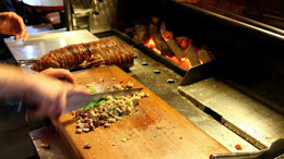 Balıkesir’in Gece Lezzetleri: Gece Açlığını Bastıracak Yerler