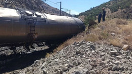 Malatya'da 2 Yük Treni Kafa Kafaya Çarpıştı!